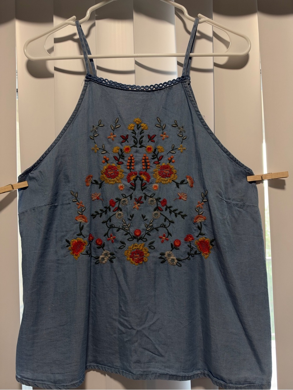 Embroidered Floral Halter Tank Top